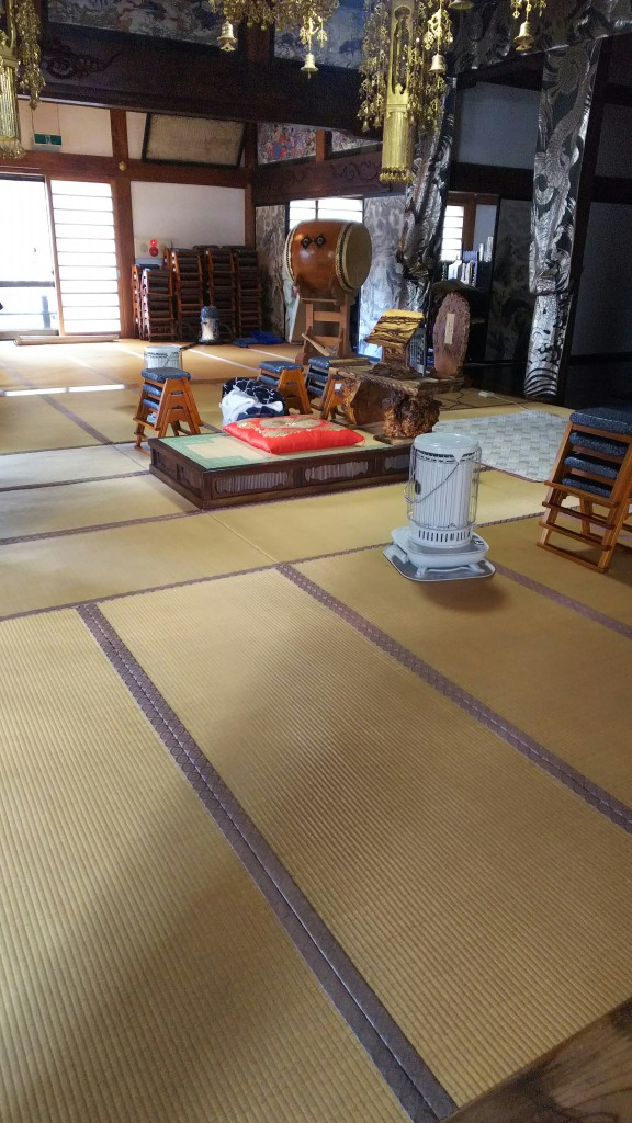 白華山　法光寺様の畳表替え完了です。